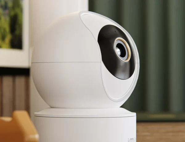 Caméra d'intérieur intelligente avec suivi de mouvement - Image 2